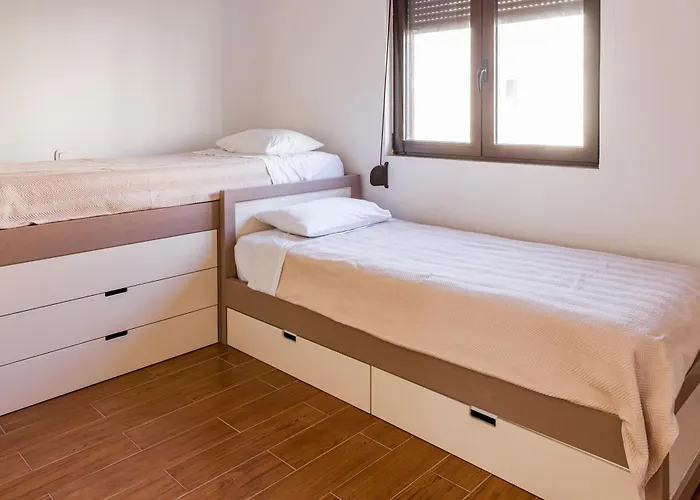 Gina's House Apartment *