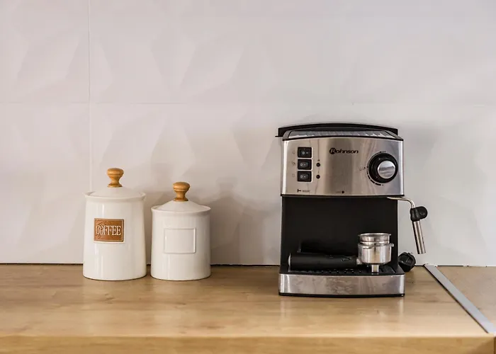 Gina's House * Asklipiion