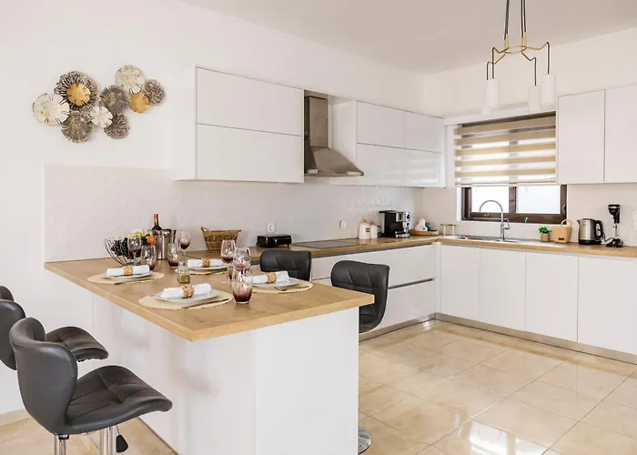 Apartment Gina's House *