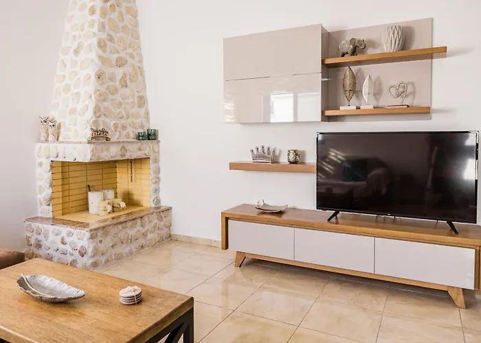 Gina's House Apartment *